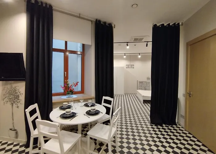Chessboard Apartment In Old Town Riga, Coffee Included