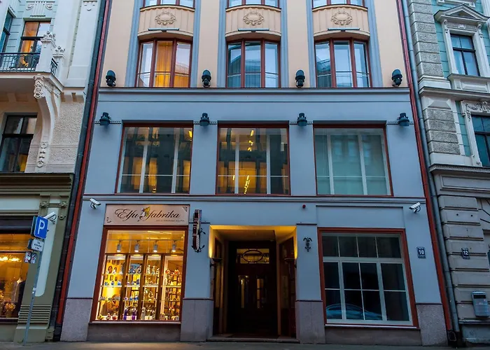 Chessboard Apartment In Old Town Riga, Coffee Included